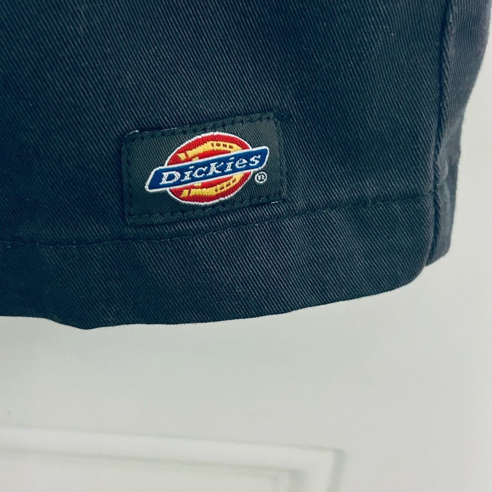 Dickies Men's Navy Loose Fit Flat Front Shorts